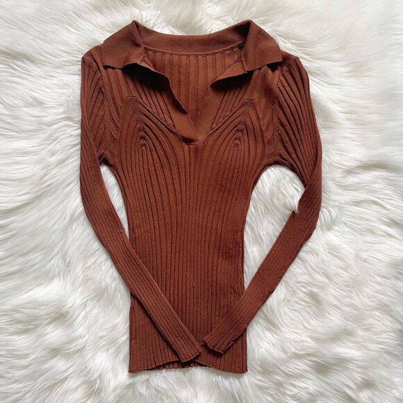 Totême Brown Orange Tobacco Arradon Rib Knit V-Neck Collar Long Sleeve Top - Picture 2 of 9
